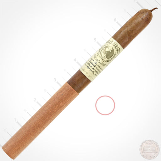 Honor & Tradition Sumatra Cedar Wrapped Laguito 38×7 house blend cigar with slender shape, Sumatra wrapper, cedar sleeve and pigtail cap