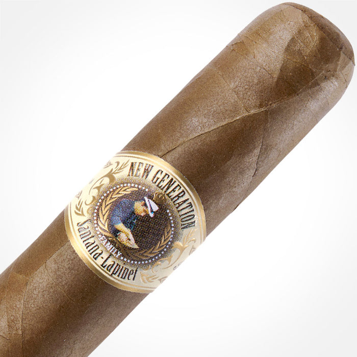 Cigar Paradise Treasure Rosado Sweet Tip Robusto 50x5 house blend cigar close-up showing Habano Rosado wrapper and cigar band.